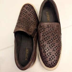 Women's Mane by Roper